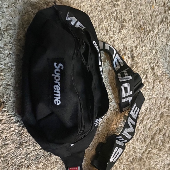 Supreme Fanny pack - Picture 4 of 7